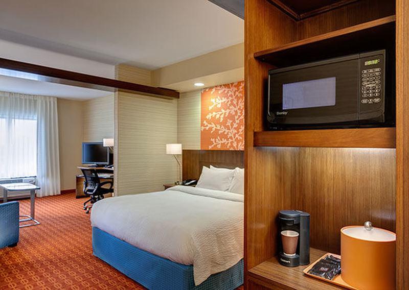 Fairfield & By Marriott Columbus Hotel