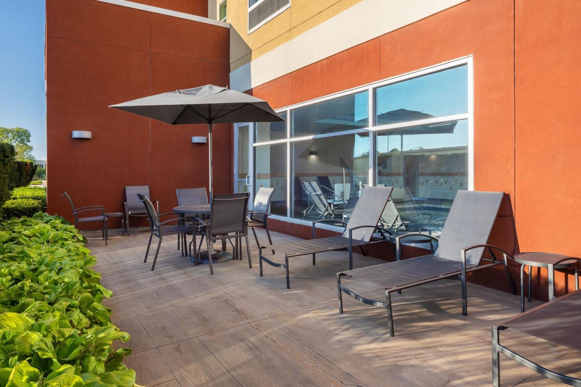 Hotel Fairfield & By Marriott Columbus