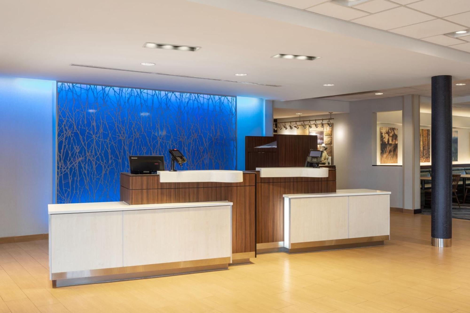 Fairfield & By Marriott Columbus Hotel Dublin